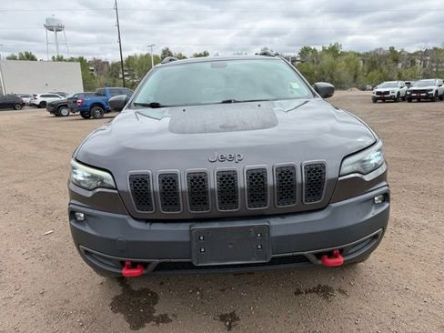 Used 2019 Jeep Cherokee Trailhawk w/ Comfort/Convenience Group AWD/4WD image 9