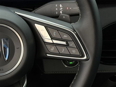 Certified 2025 Buick Enclave Preferred image 15