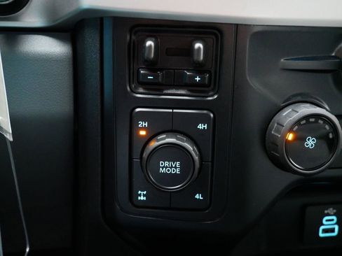 Used 2024 Ford F250 XLT w/ 360-Degree Camera Package image 26