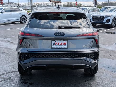 New 2026 Audi Q3 quattro 2.0T image 4
