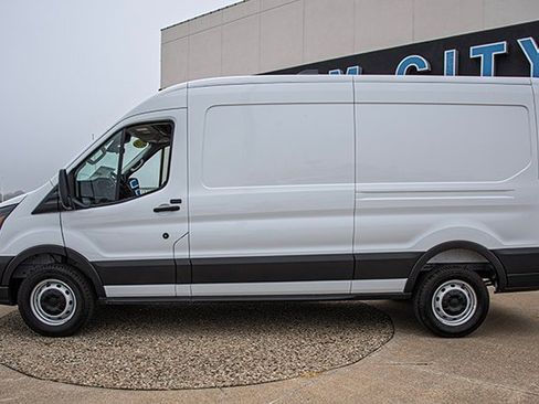 New 2026 Ford Transit 250 148 Medium Roof w/ Load Area Protection Package image 2