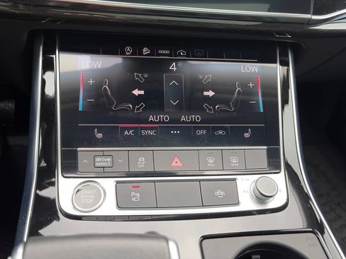 Used 2023 Audi Q7 2.0T Premium w/ Convenience Package AWD/4WD image 19