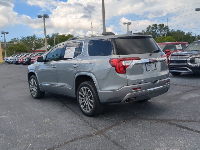 Used 2023 GMC Acadia Denali w/ Denali Ultimate Package FWD image 8