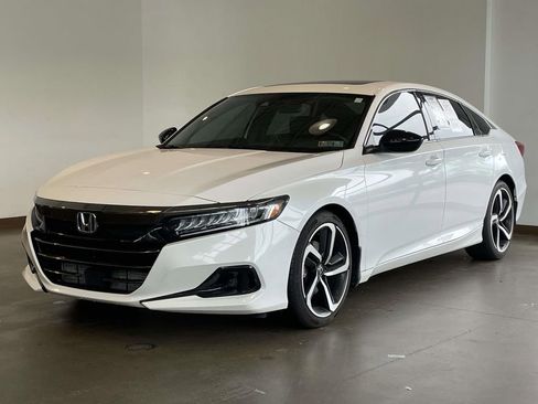 Used 2022 Honda Accord Sport image 1
