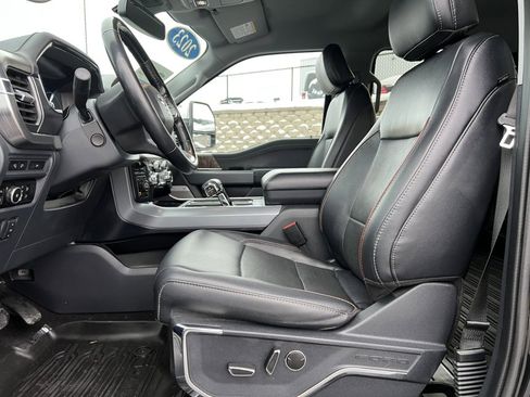 Used 2023 Ford F150 Lariat w/ Equipment Group 502A High image 5