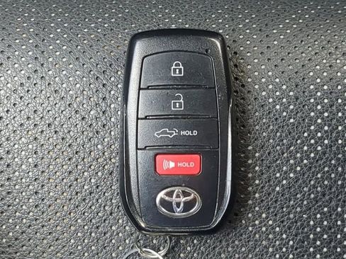 Used 2024 Toyota Tundra Limited w/ Power Package image 36