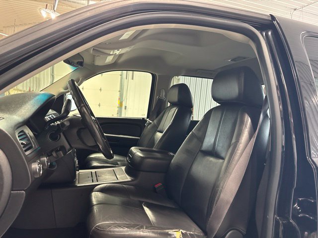 Used 2009 GMC Sierra 1500 SLT w/ All-Terrain Package AWD/4WD image 15