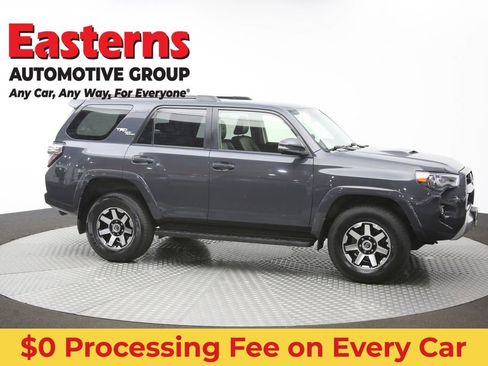 Used 2024 Toyota 4Runner TRD Off-Road Premium AWD/4WD image 47