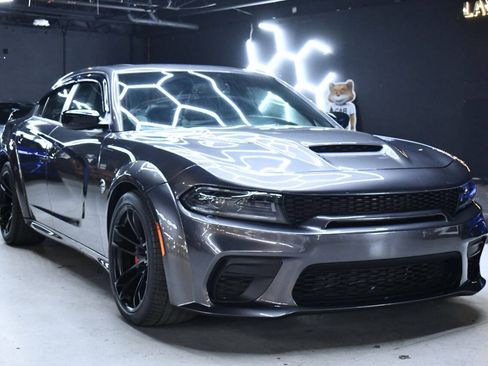 Used 2023 Dodge Charger SRT Hellcat w/ Harman/Kardon Audio Group RWD image 5