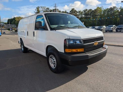 New 2025 Chevrolet Express 2500 w/ Communications Package image 7