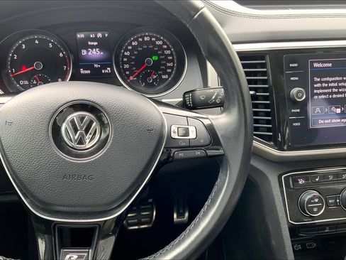 Used 2018 Volkswagen Atlas SEL w/ R-Line Package FWD image 25