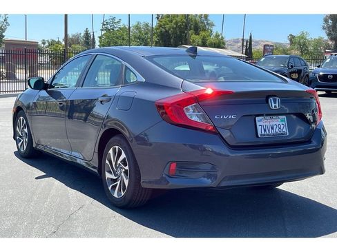Certified 2017 Honda Civic EX image 3