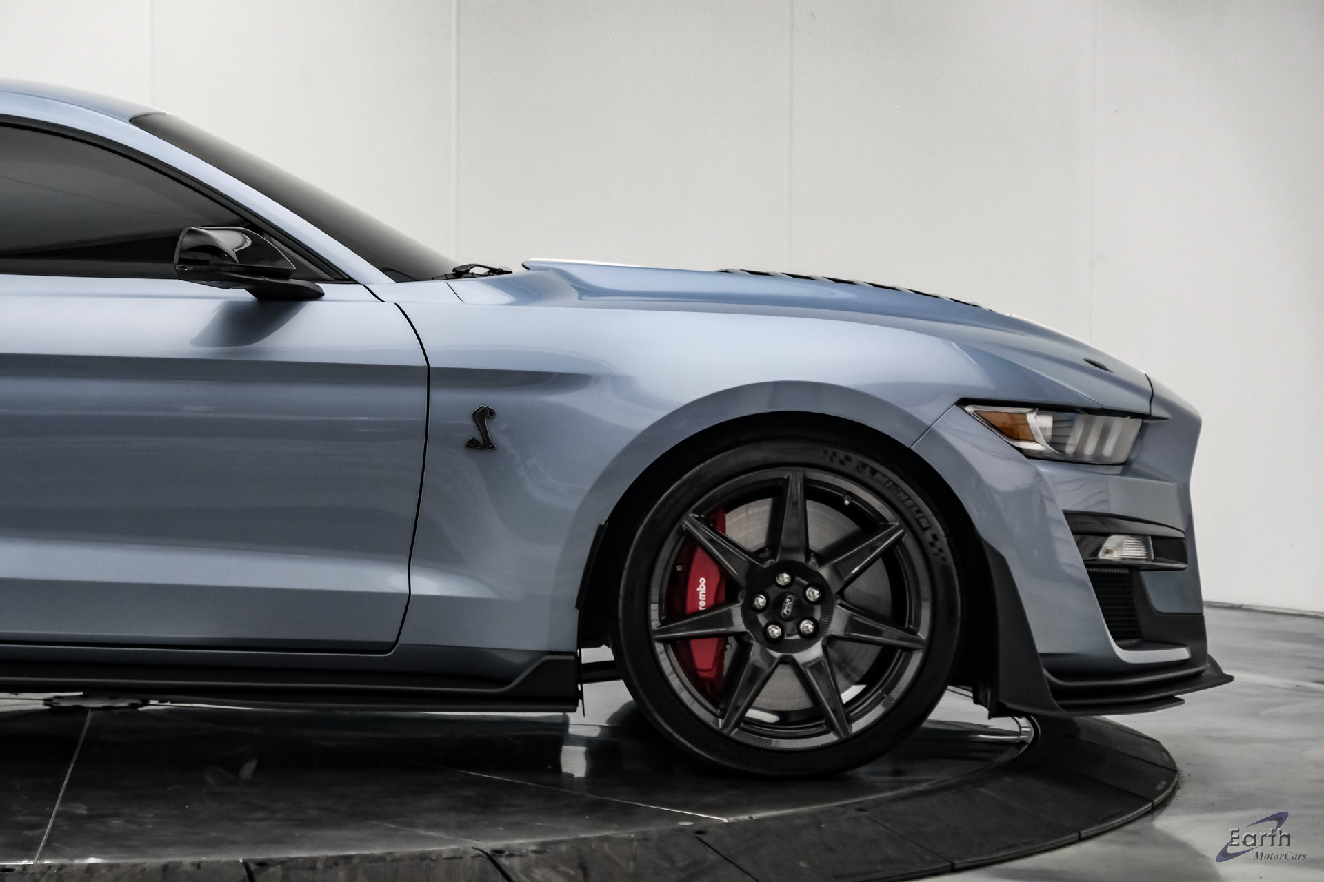 Used 2022 Ford Mustang Shelby GT500 w/ Carbon Fiber Track Pack RWD image 27