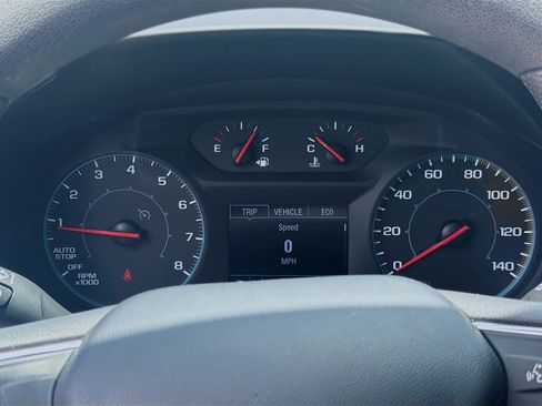 Used 2023 Chevrolet Equinox LS FWD image 11