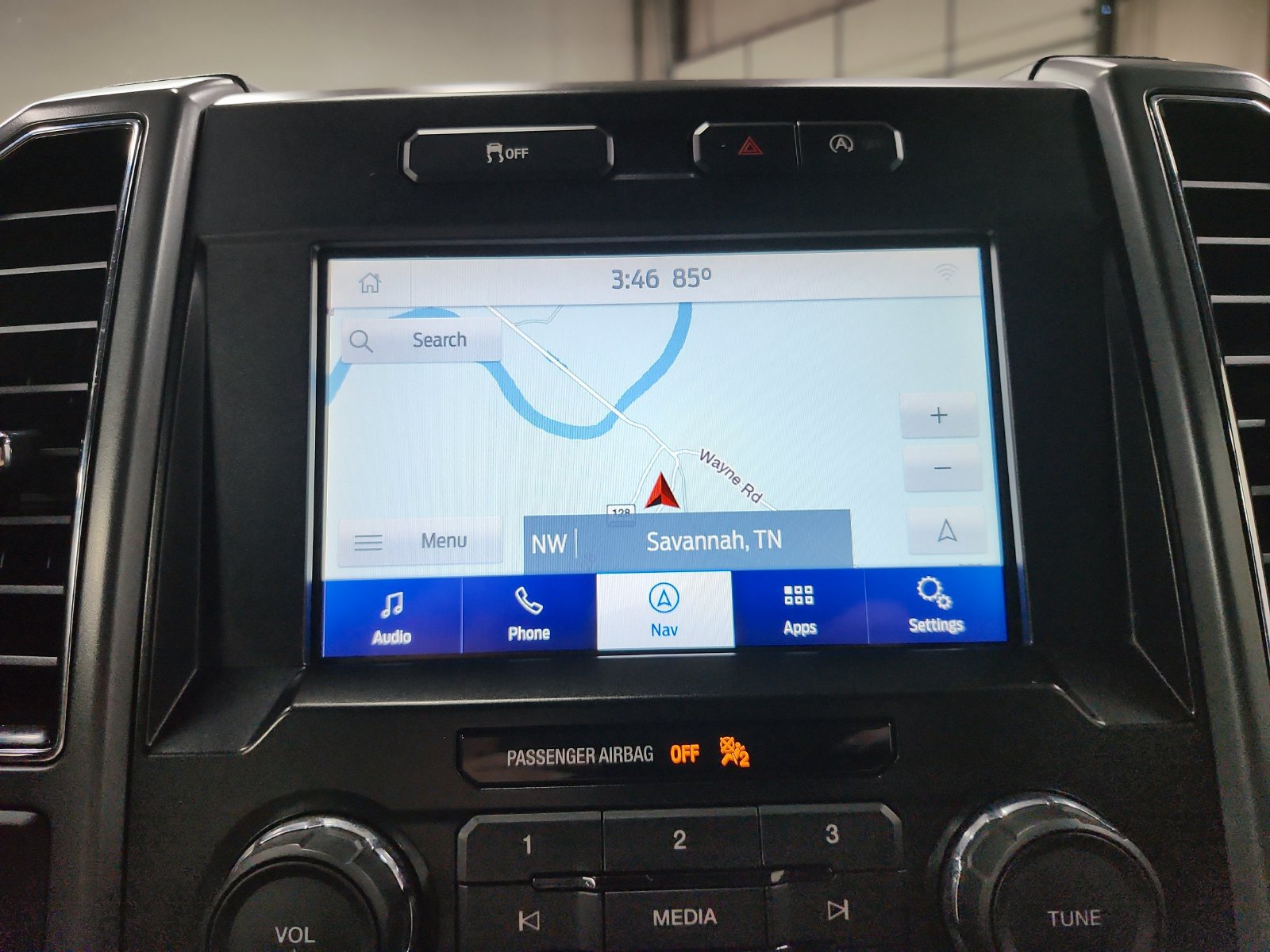 Used 2020 Ford F150 XLT w/ Equipment Group 302A Luxury AWD/4WD image 29