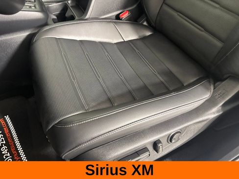 Used 2025 Honda CR-V EX-L image 12