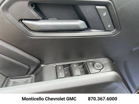 New 2026 Chevrolet Colorado Trail Boss AWD/4WD image 10