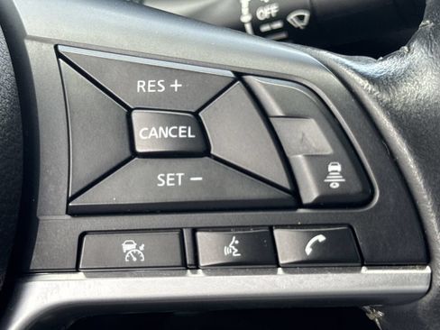 Used 2023 Nissan Sentra SV FWD image 25