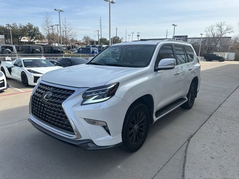 Used 2023 Lexus GX 460 Premium w/ Accessory Package image 1