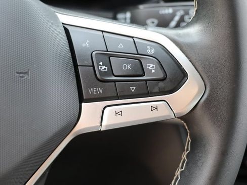 Used 2023 Volkswagen Taos S w/ Driver Assistance Package FWD image 27