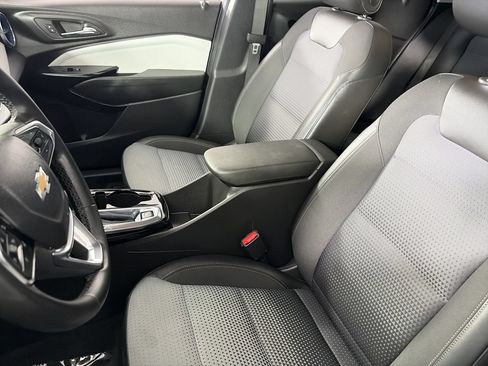 Used 2025 Chevrolet Trax LT w/ LT Convenience Package FWD image 18