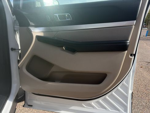 Used 2018 Ford Explorer 4WD image 21