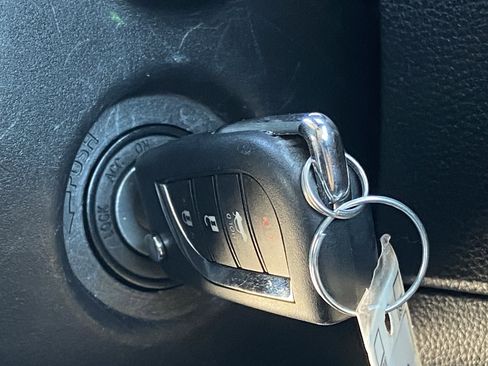 Certified 2025 Toyota Corolla LE image 24