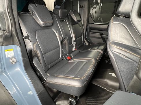 Used 2024 Ford Bronco Badlands image 10