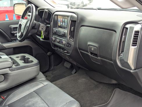 Used 2018 Chevrolet Silverado 1500 LT w/ All Star Edition image 28