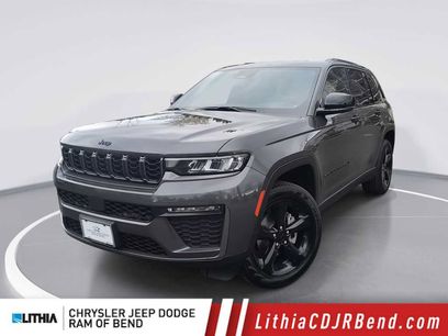 New 2026 Jeep Grand Cherokee Limited w/ Limited Altitude Package