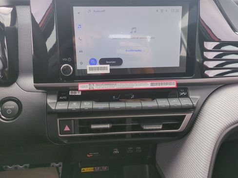 New 2026 Toyota Camry SE image 19