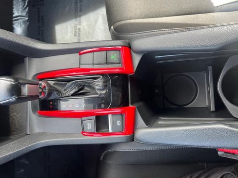 Used 2019 Honda Civic Sport image 21