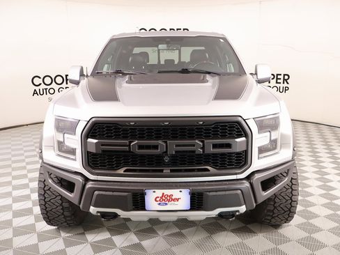 Used 2019 Ford F150 Raptor w/ Equipment Group 802A Luxury image 11