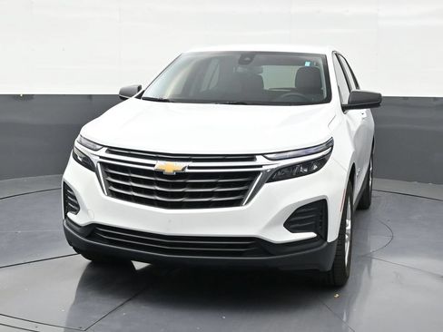 Used 2024 Chevrolet Equinox LS FWD image 8
