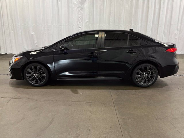 Certified 2023 Toyota Corolla SE w/ SE Premium Package FWD image 8