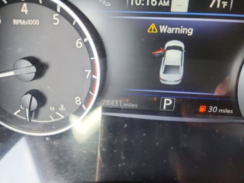 Used 2019 Nissan Maxima SR w/ Premium Package image 28