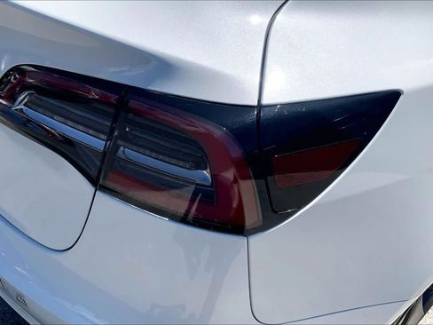 Used 2023 Tesla Model 3 Standard Range RWD image 32