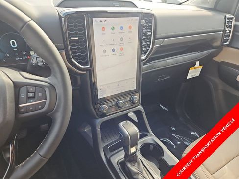 New 2025 Ford Ranger Lariat w/ FX4 Off-Road Package image 18