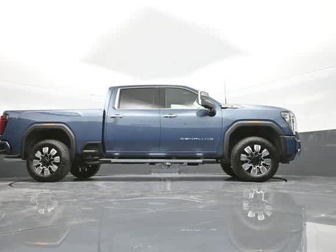 New 2025 GMC Sierra 2500 Denali w/ Denali Reserve Package image 70