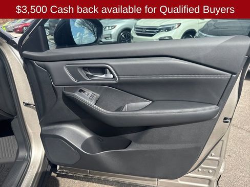 New 2026 Nissan Rogue Platinum w/ Platinum Premium Package image 40