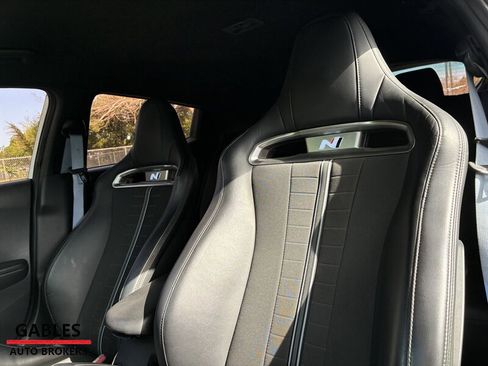 Used 2022 Hyundai Veloster N FWD image 14