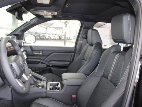 New 2026 Toyota 4Runner Limited AWD/4WD image 7