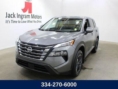 Used 2024 Nissan Rogue SV