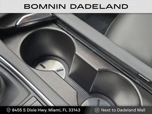 Used 2022 Cadillac XT5 Luxury image 31