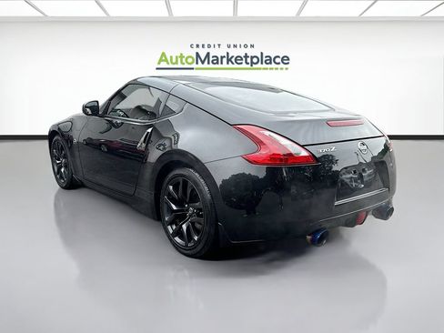 Used 2019 Nissan 370Z Coupe w/ Z34 Heritage Edition - Black RWD image 4
