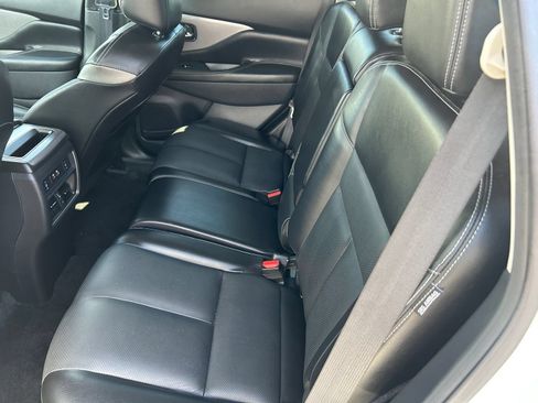 Used 2024 Nissan Murano SL FWD image 18