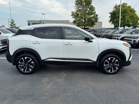 Certified 2026 Nissan Kicks SV w/ Cold Weather Package AWD/4WD image 2