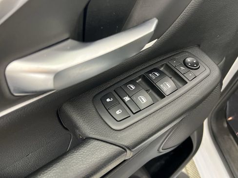 Used 2019 RAM 1500 Big Horn AWD/4WD image 22