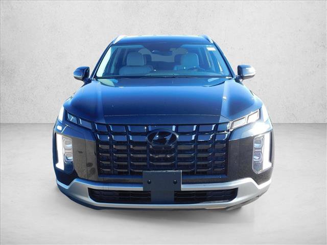 Used 2025 Hyundai Palisade SEL FWD image 2