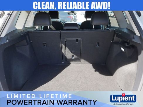 Used 2025 Volkswagen Taos SE image 7